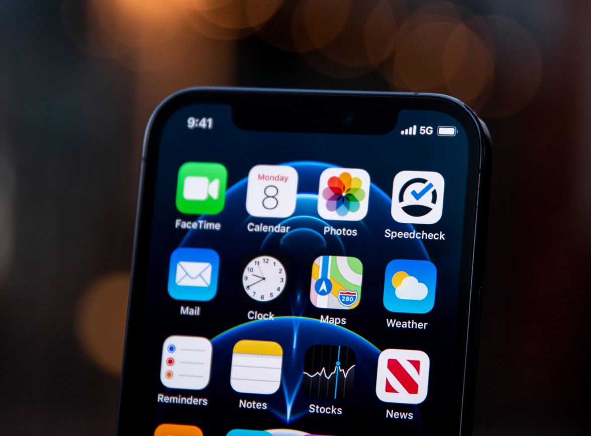 喜德苹果手机维修分享为什么 iPhone 12 在冬季会自动关机 